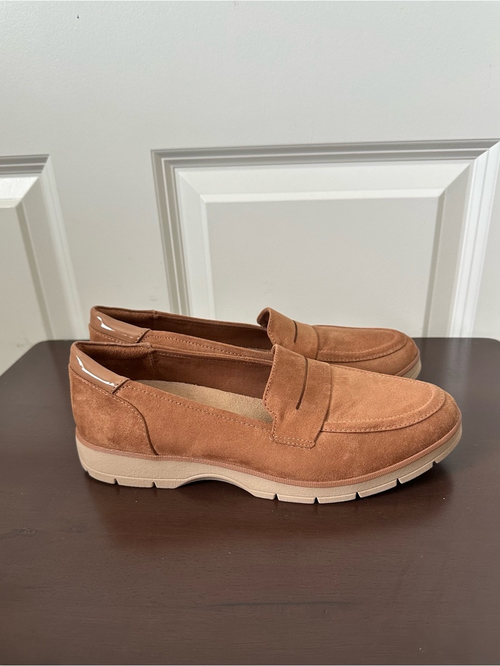 Dr. Scholl's Women's Nice Day Crisp Brown Penny Loafers Size 8 - Picture 3 of 10